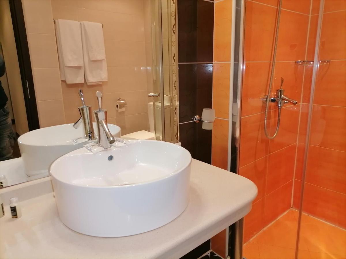 Bendita Mare Apartment Golden Sands Ngoại thất bức ảnh