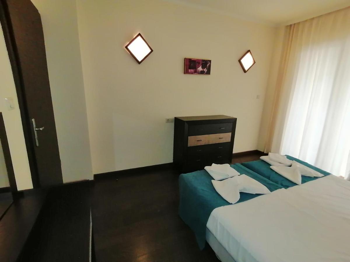 Bendita Mare Apartment Golden Sands Ngoại thất bức ảnh