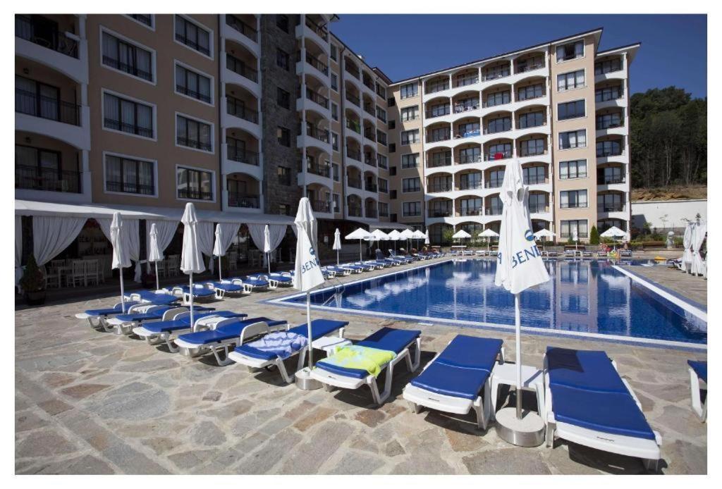Bendita Mare Apartment Golden Sands Ngoại thất bức ảnh