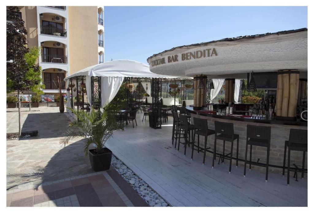 Bendita Mare Apartment Golden Sands Ngoại thất bức ảnh